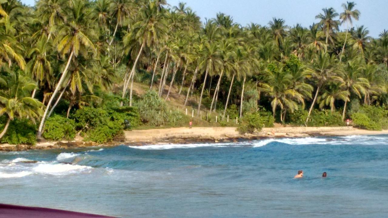 Blue Beach Paradise ディックウェラ エクステリア 写真